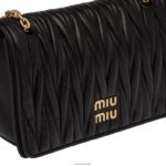 ⁦אוסף שָׁחוֹר Miu Miu תיק מעור נאפה מטלסה FNPPL50⁩ – תמונה ⁦7⁩